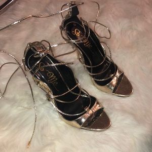 Women Heels Tie Up